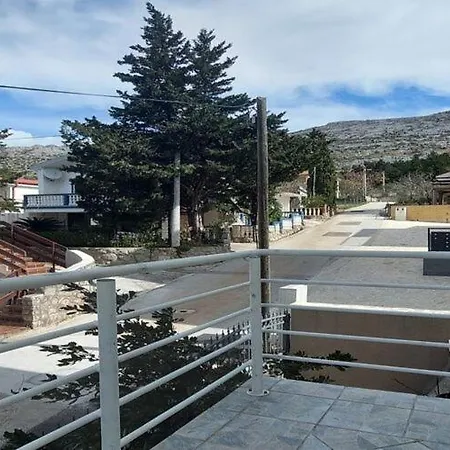 公寓 Smokvica - Three Bedroom Terrace
