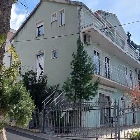 公寓 Smokvica - Three Bedroom Terrace