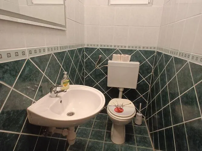Smokvica - Three Bedroom Terrace Стариград-Пакленица